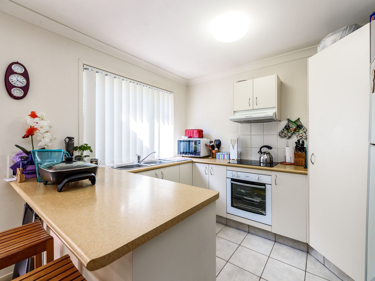 71/24 Amsonia Court, Arundel QLD 4214, Image 2