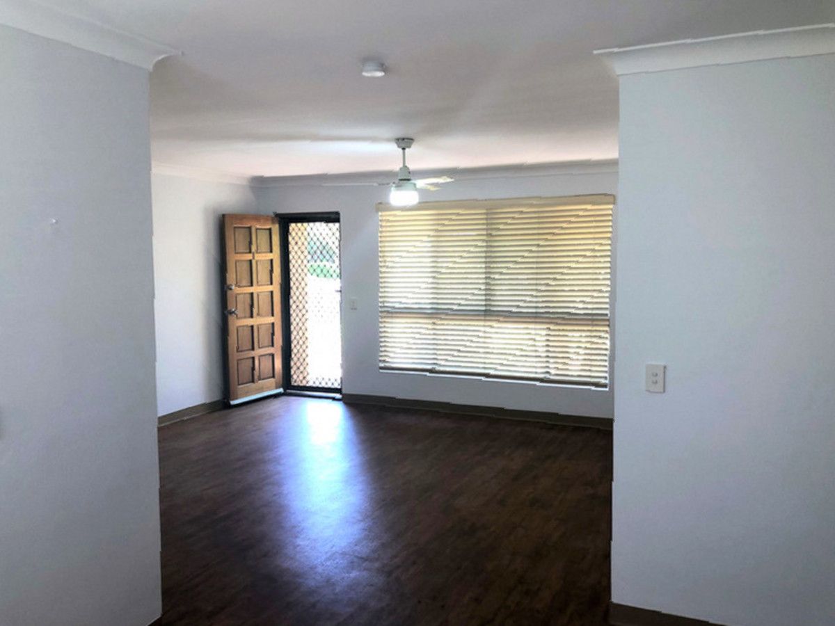 Unit 1/110 Christine Avenue, Burleigh Waters QLD 4220, Image 2