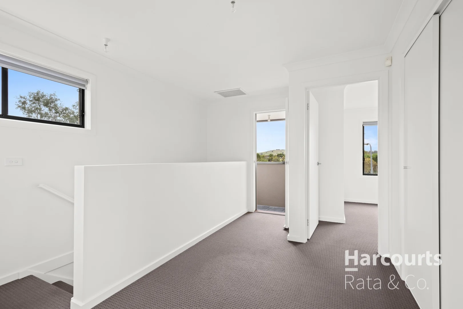 Additional image 9 of 1/35 Lydgate Terrace, Epping VIC 3076