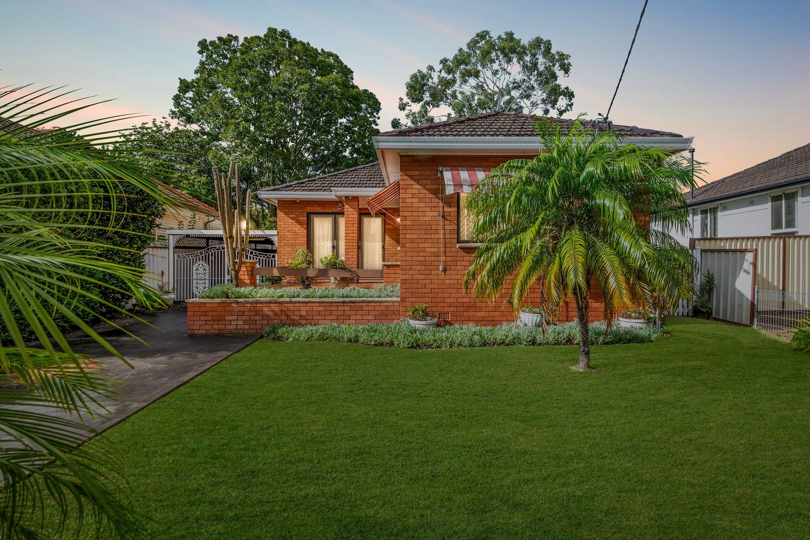 33 Horsley Road, Revesby NSW 2212, Image 0