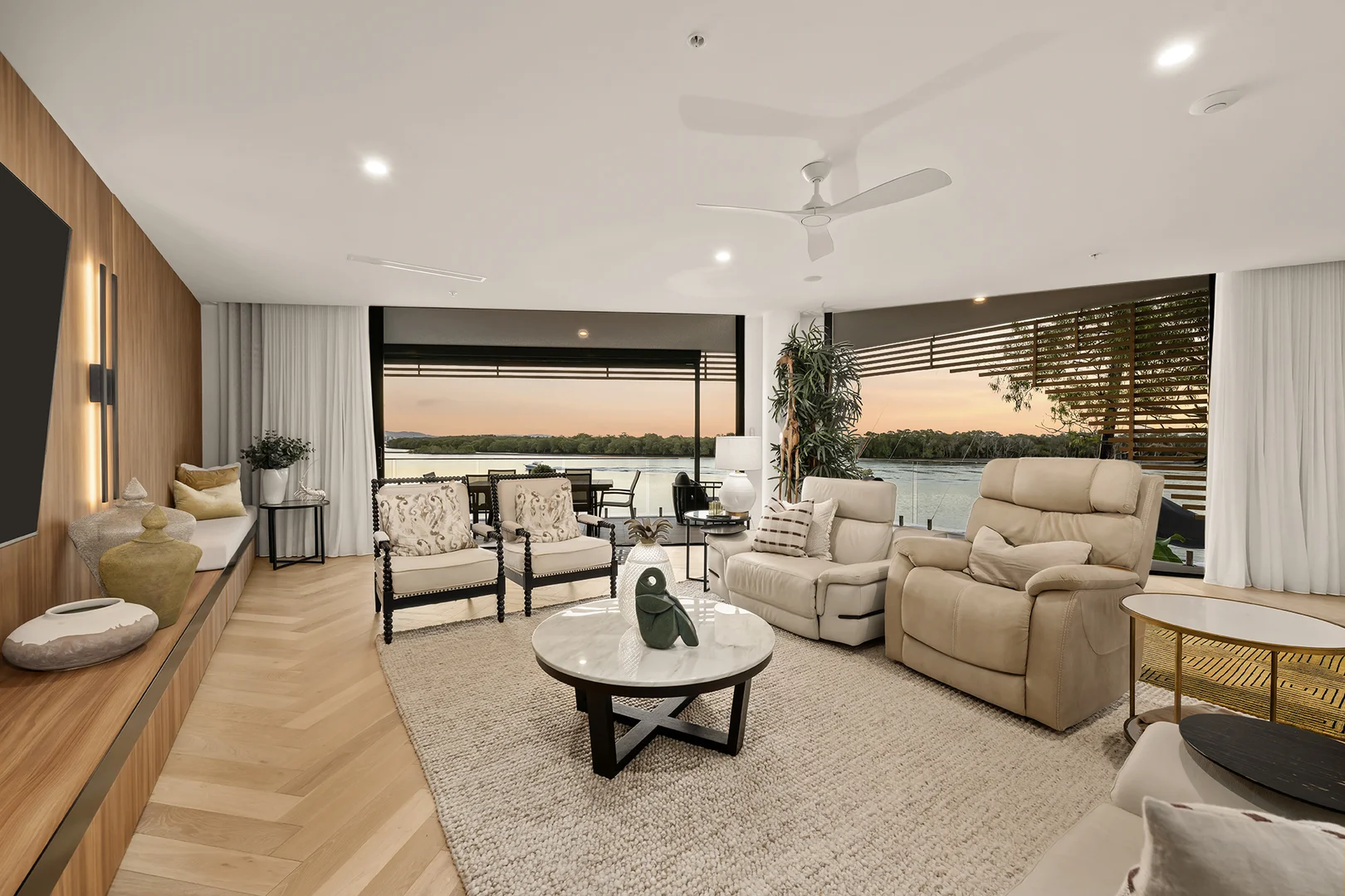 Additional image 10 of 2/4 Paradise Parade, Paradise Point QLD 4216