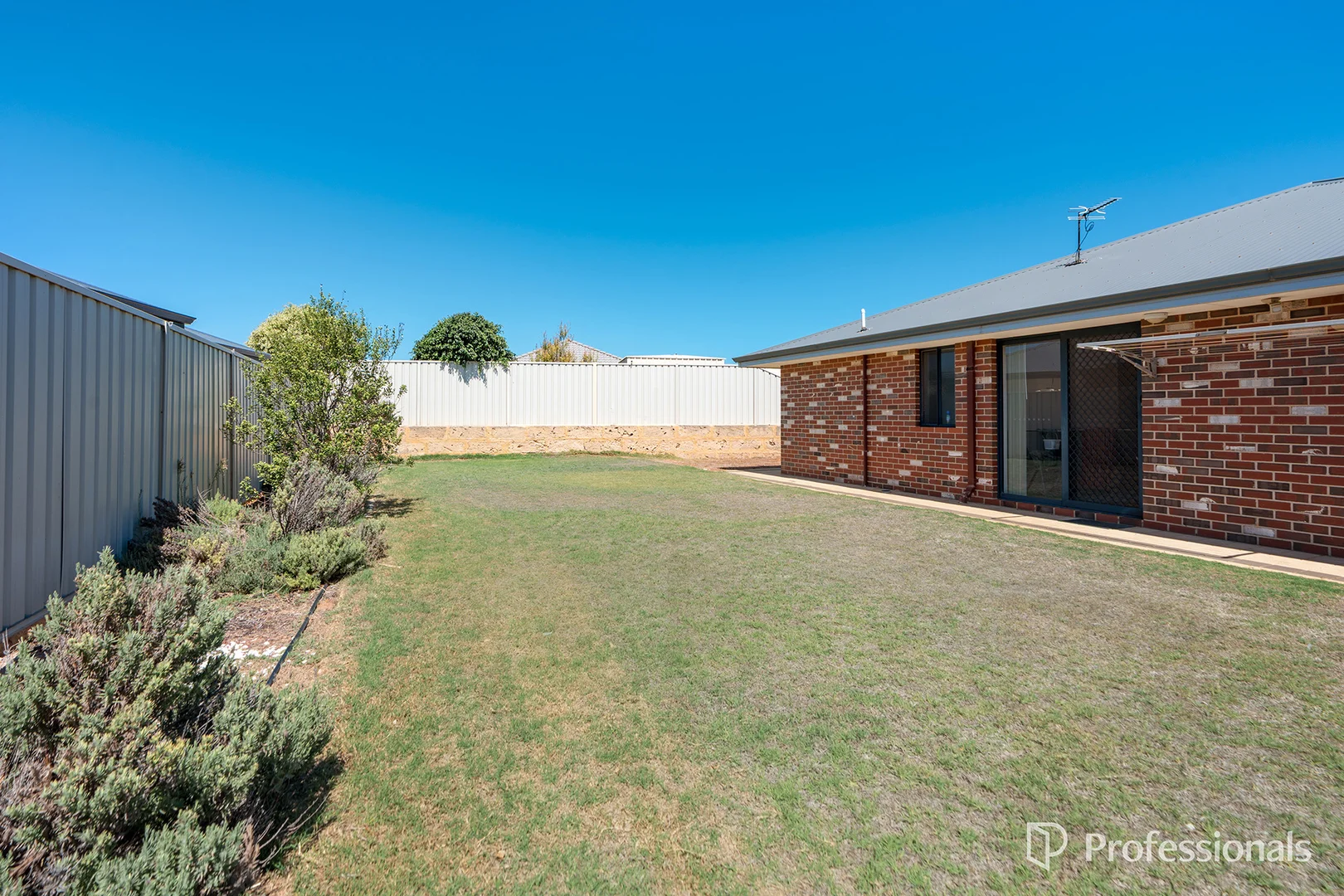 Additional image 16 of 77 Winnetta Ridge, Wandina WA 6530