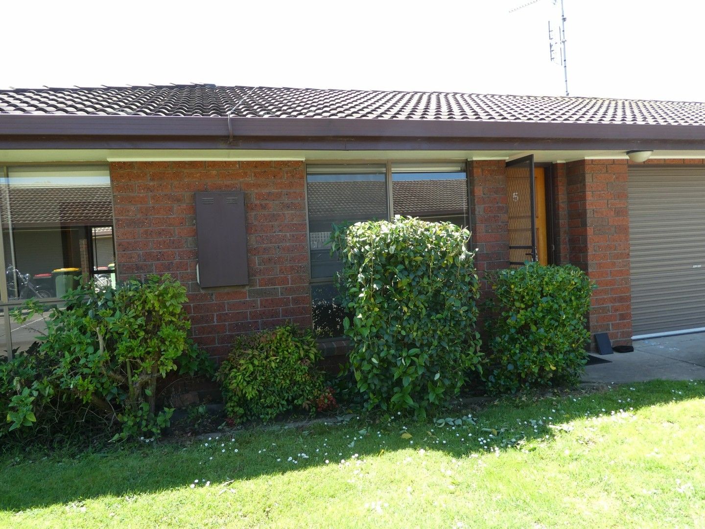 2 bedrooms House in 5/9-11 Garden Avenue BAIRNSDALE VIC, 3875