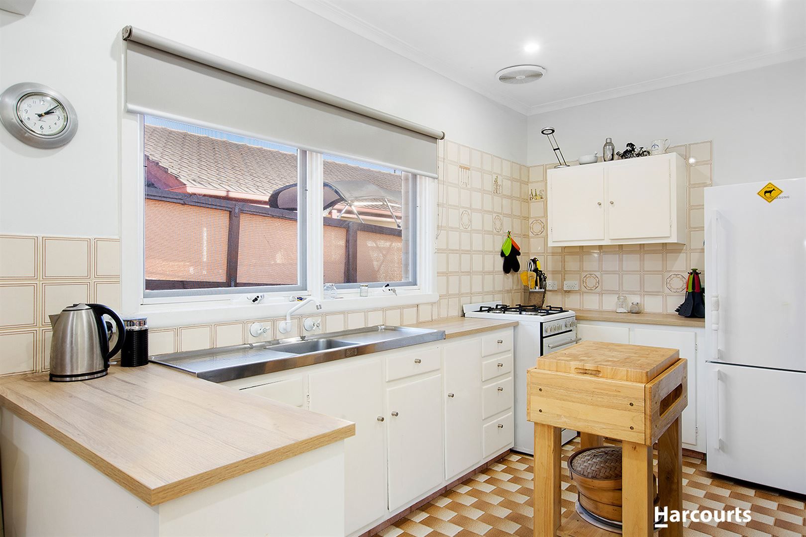 20 Deakin Street, Mitcham VIC 3132, Image 2