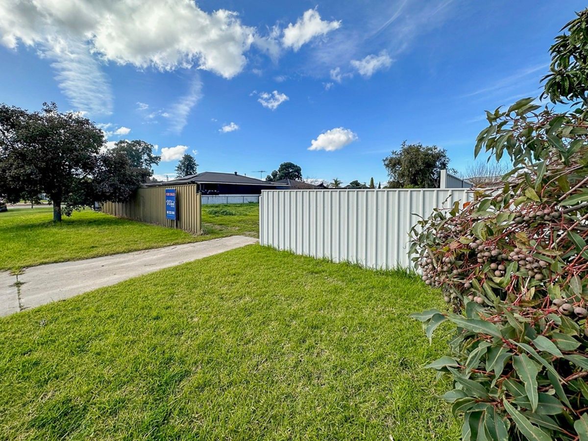 416 Bownds St, Lavington NSW 2641, Image 1