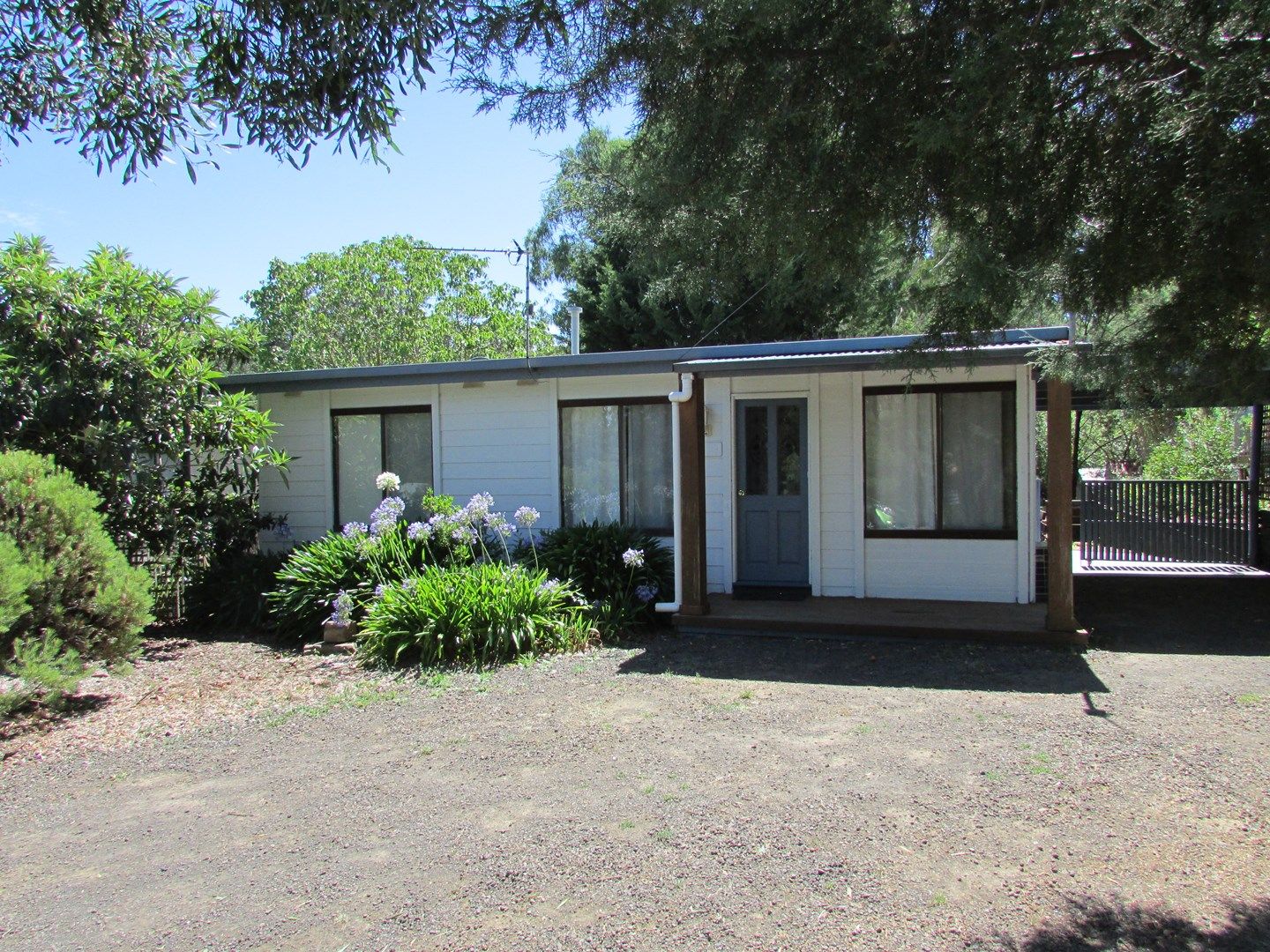 1 Golden Springs Avenue, Hepburn Springs Property History & Address Research Domain