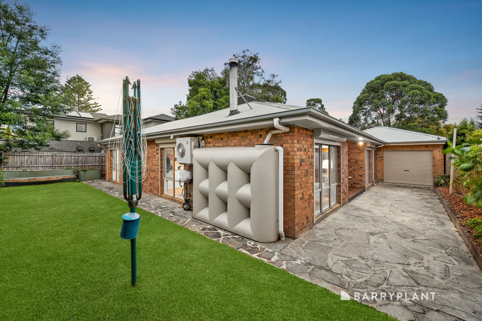 Additional image 11 of 8 Akuna Court, Knoxfield VIC 3180