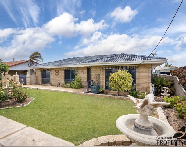 8 Batavia Place, Mahomets Flats WA 6530