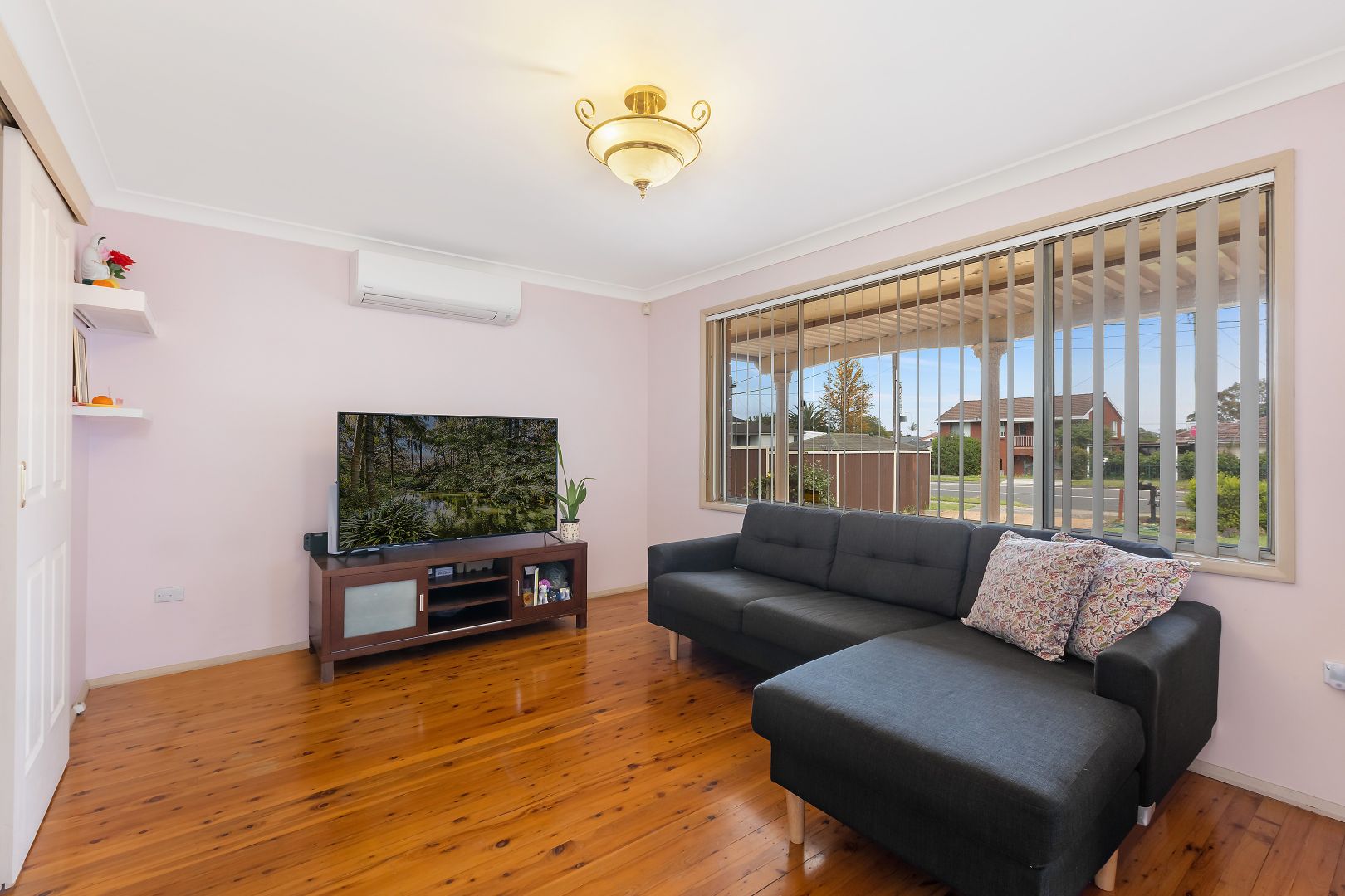 36 Fairfield Road, Guildford West NSW 2161, Image 2