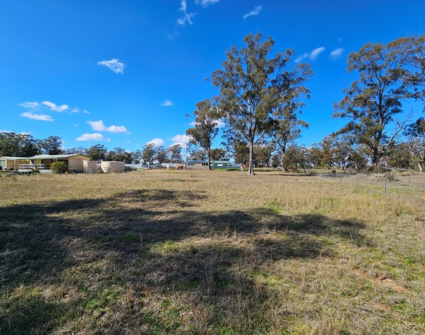 14 Goonoo Street, Eumungerie NSW 2822