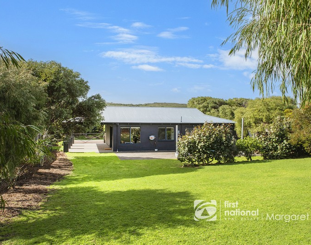 24 Marmaduke Point Drive, Gnarabup WA 6285