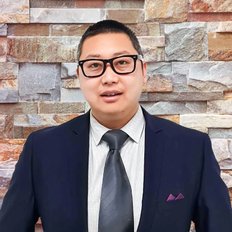 Chris Yu, Sales representative
