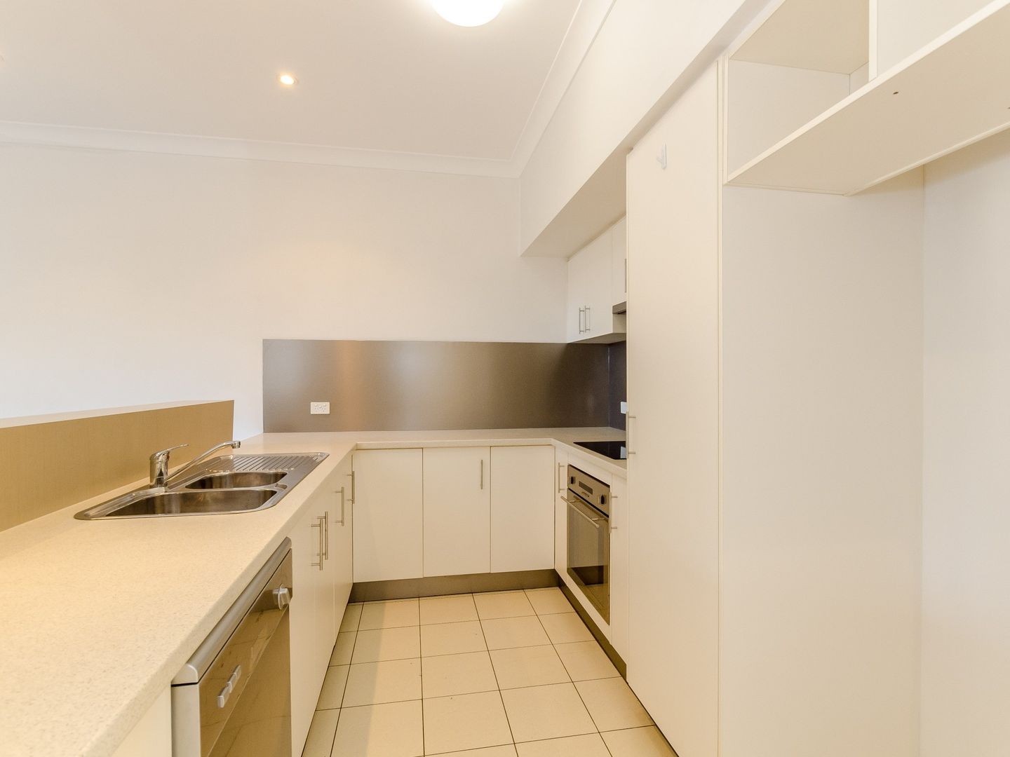 6/10 Nothling Street, New Auckland QLD 4680, Image 2