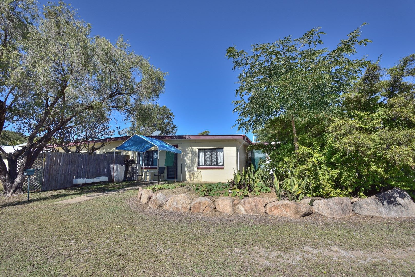 1 Smith Street, West Gladstone QLD 4680, Image 2