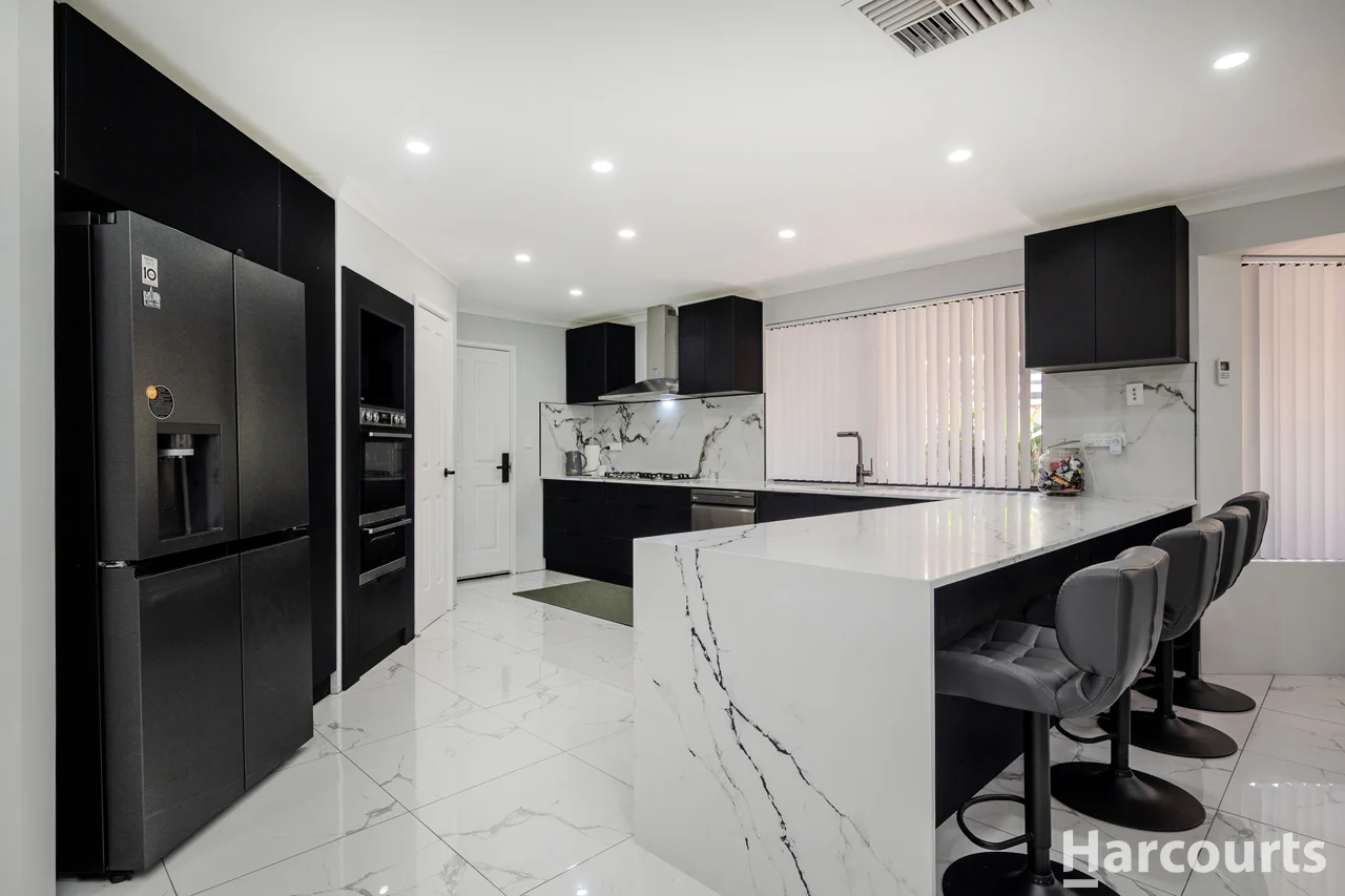 26 Woodbine Loop, Tapping WA 6065