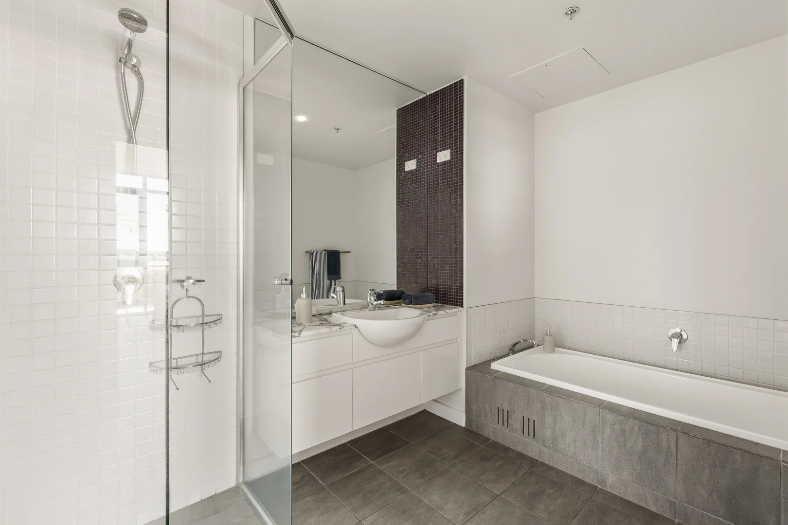 Additional image 8 of T02/147 Beach Street, Port Melbourne VIC 3207