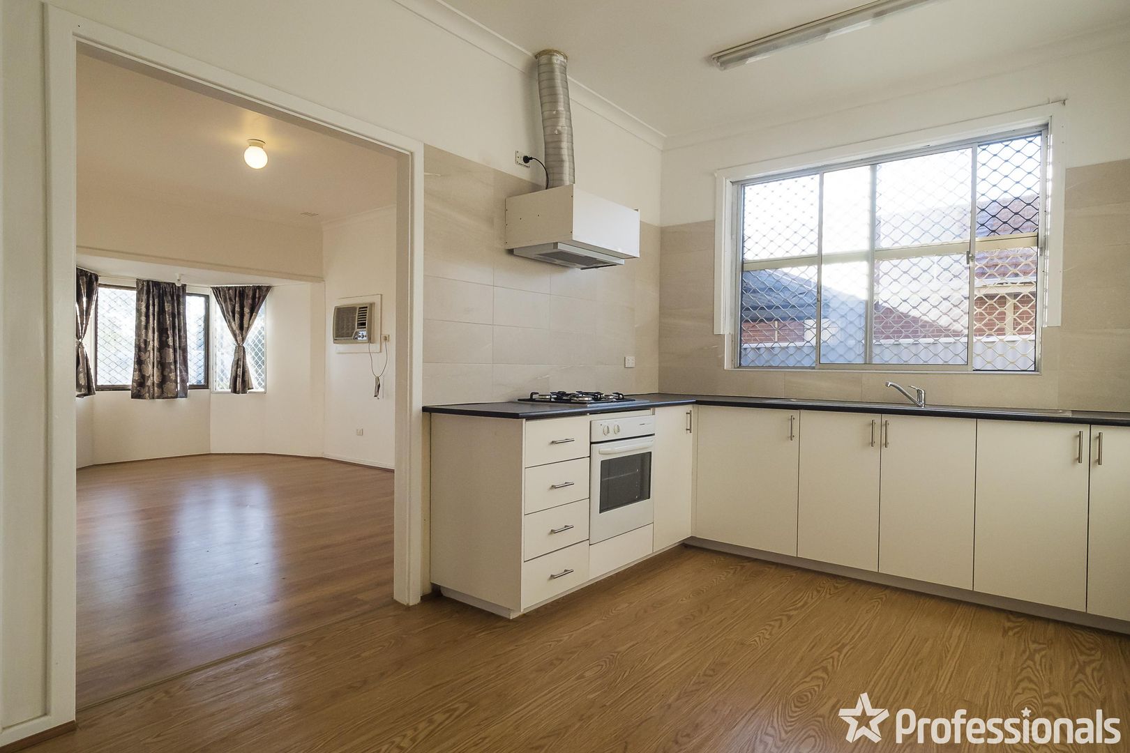 26 Selsey Way, Balga WA 6061 House For Rent 450 Domain