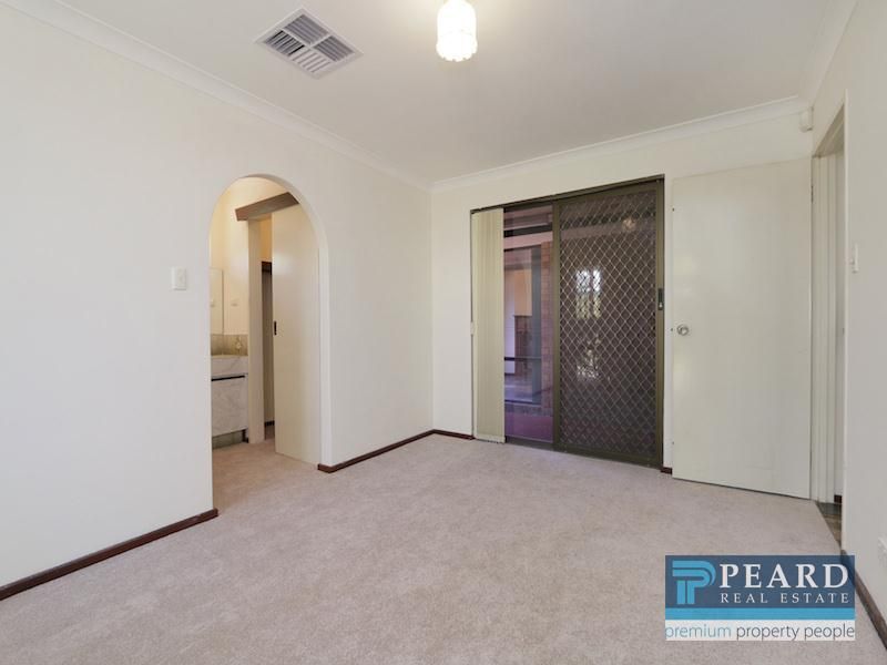 35 Vellgrove Avenue, Parkwood WA 6147, Image 1