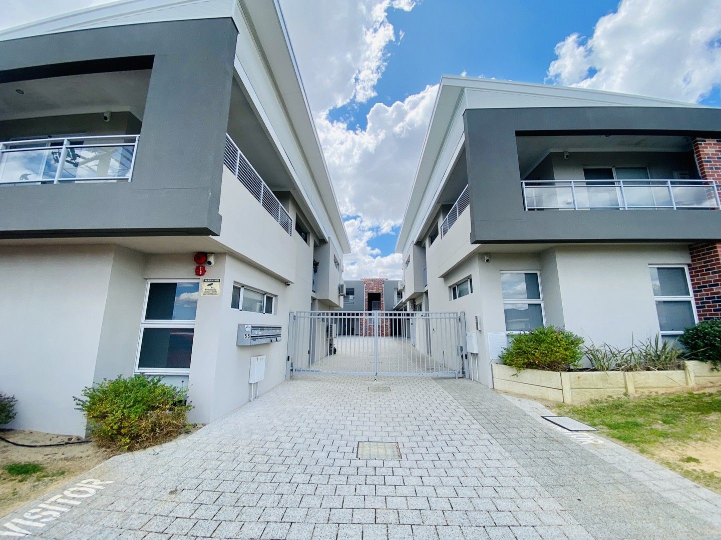 2 bedrooms Apartment / Unit / Flat in 4/55 Harrison St BALCATTA WA, 6021
