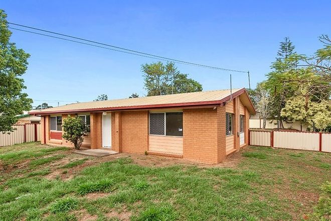 Picture of 6 Anchusa Street, KINGSTON QLD 4114