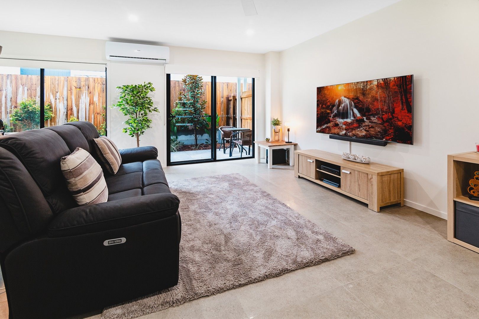 3 bedrooms Townhouse in 80/7 Angela Way PIMPAMA QLD, 4209