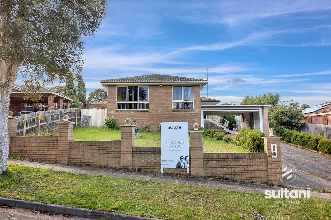 27 William Perry Close, Endeavour Hills VIC 3802