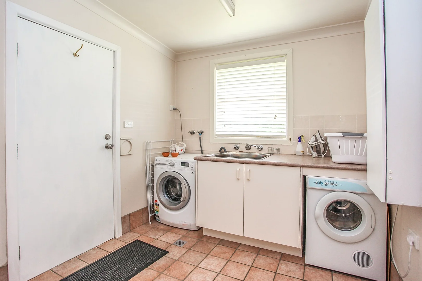 Additional image 10 of 1/9 Wakeford Street, Orange NSW 2800