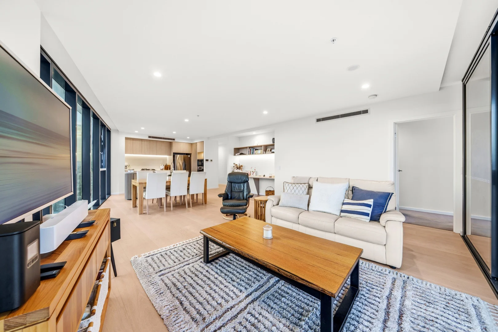 Additional image 23 of 1907/180 Marine Parade, Labrador QLD 4215