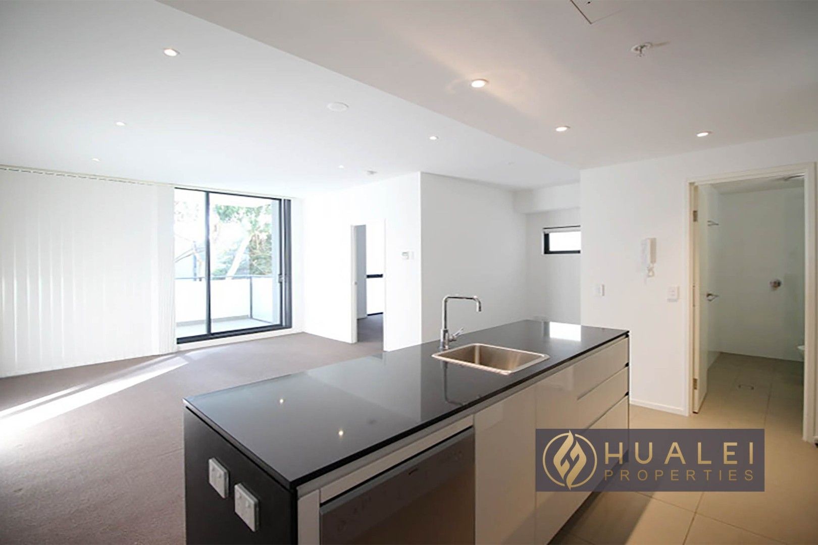 2 bedrooms Apartment / Unit / Flat in 107/2 Saunders Close MACQUARIE PARK NSW, 2113