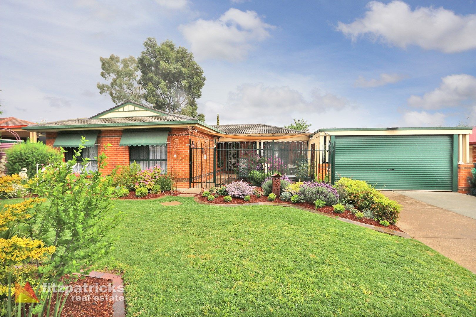 93 Dalman Parkway, Glenfield Park NSW 2650, Image 0