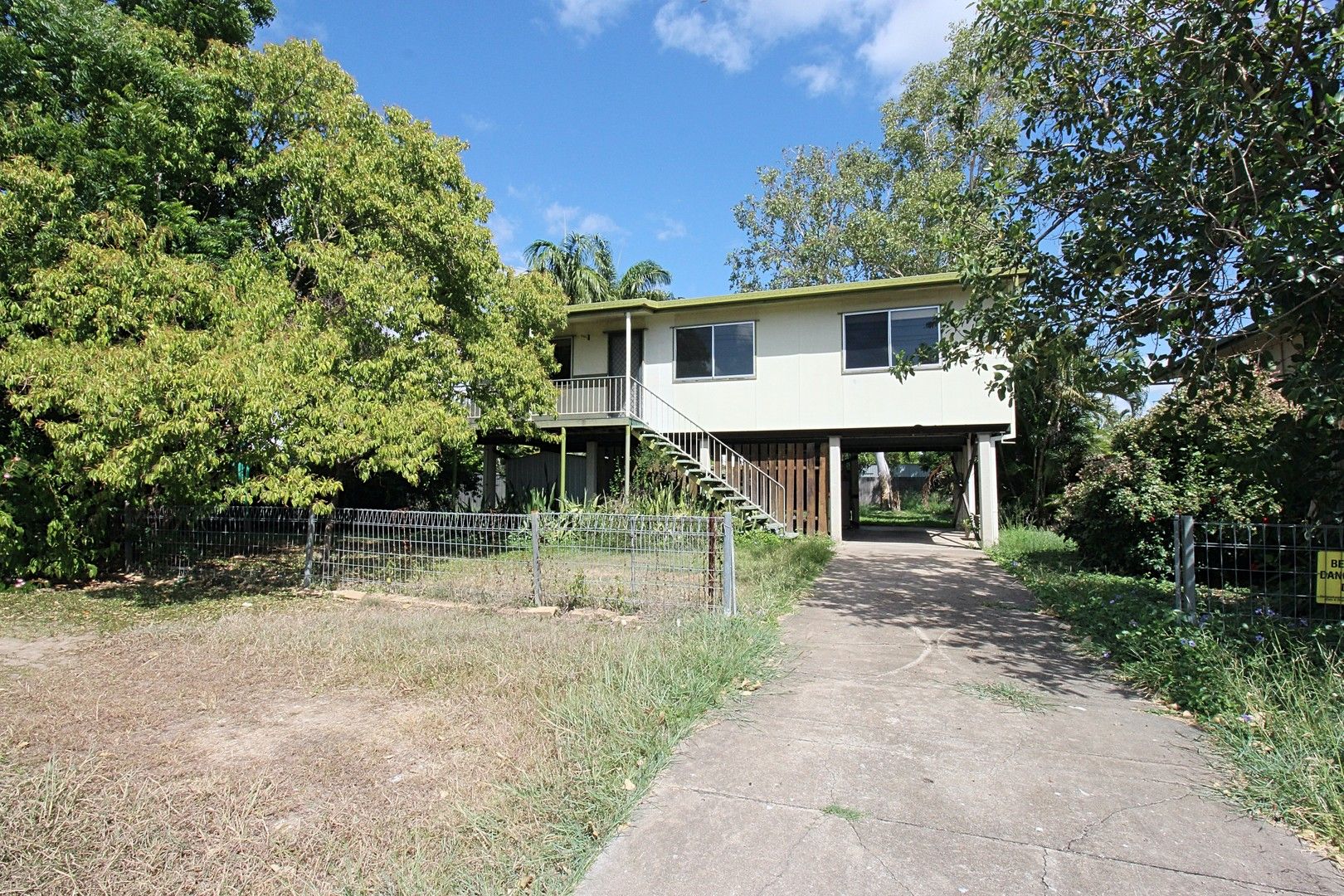 3 bedrooms House in 33 Ruby Round KELSO QLD, 4815