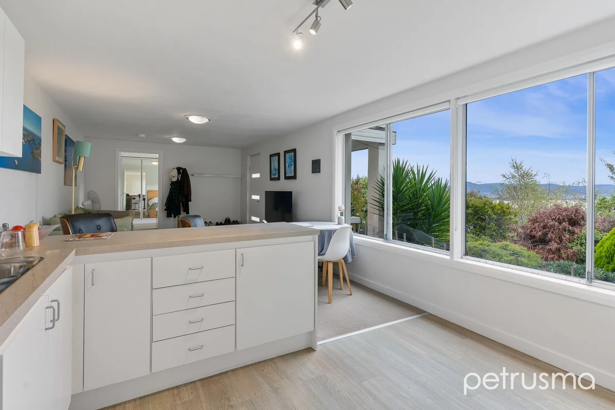 Additional image 5 of 2/323 Churchill Avenue, Sandy Bay TAS 7005