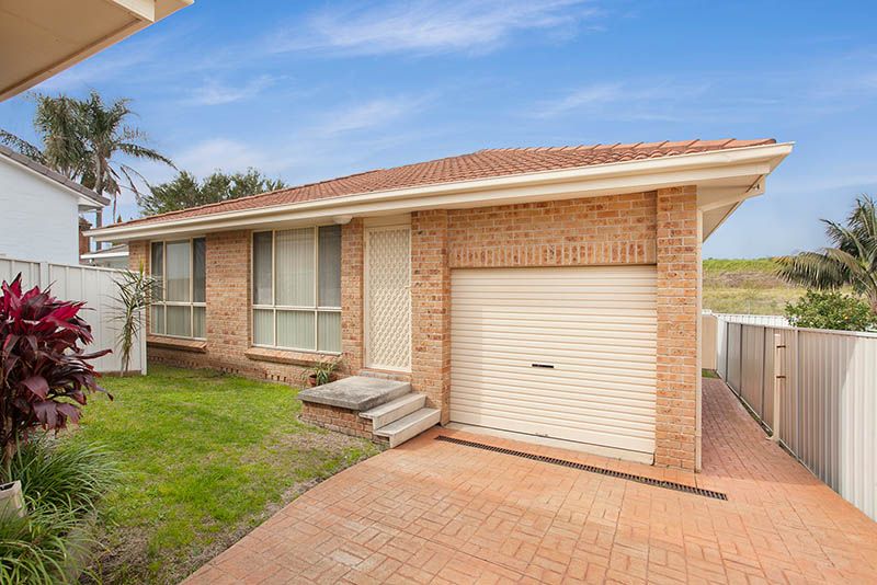 2/13 William Street, Shellharbour NSW 2529, Image 0
