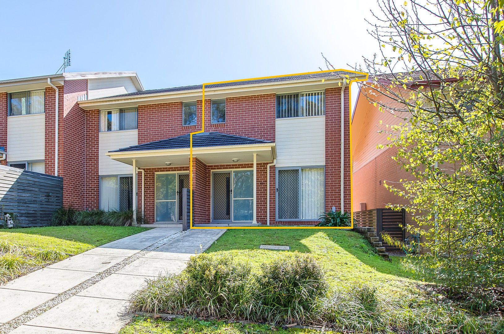 2 bedrooms Townhouse in 42/8 Stockton Street MORISSET NSW, 2264