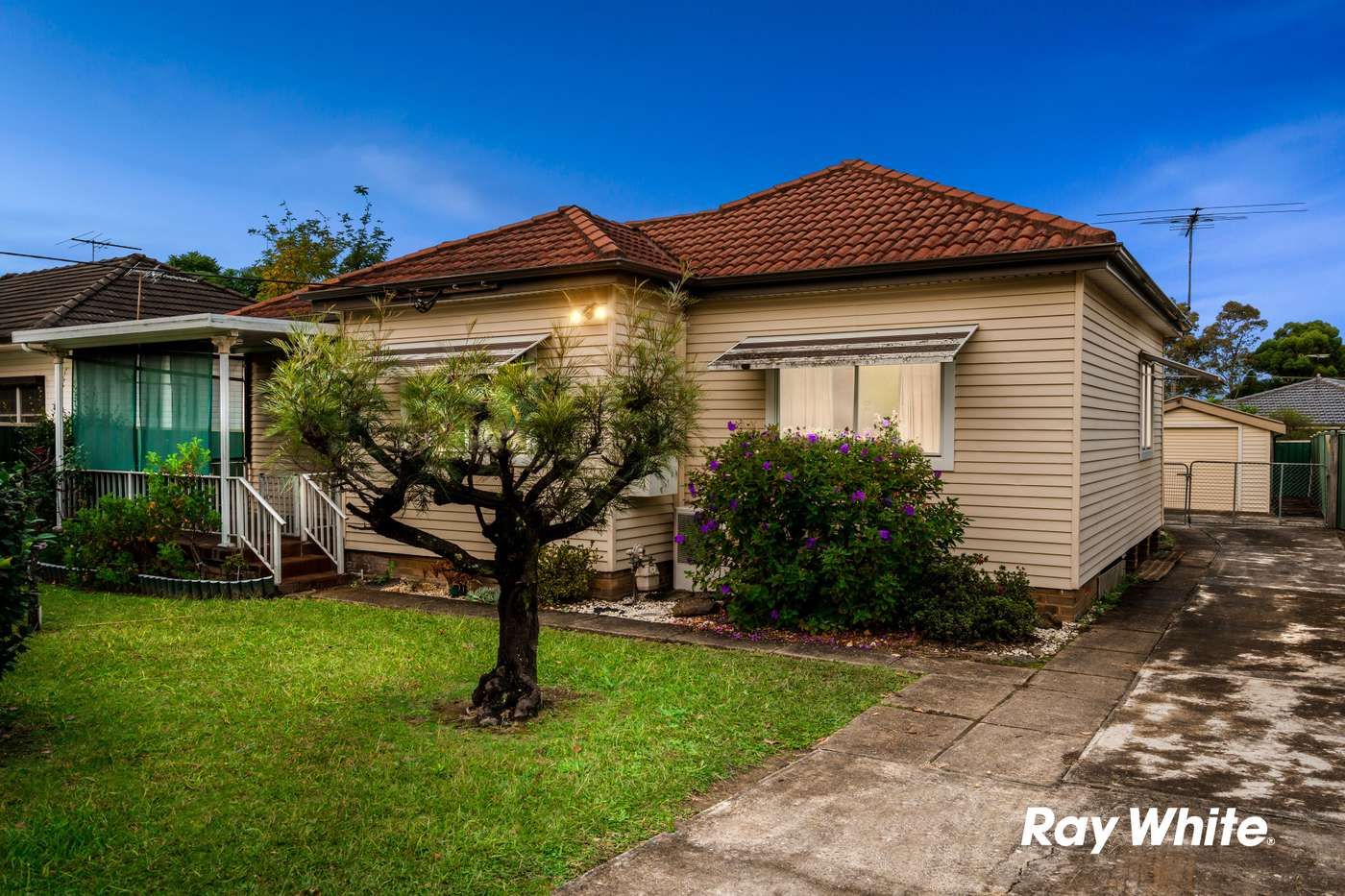 3 bedrooms House in 19 Mala Crescent BLACKTOWN NSW, 2148