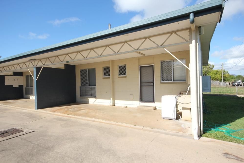 2 bedrooms Apartment / Unit / Flat in 1/43 Hugh Street WEST END QLD, 4810
