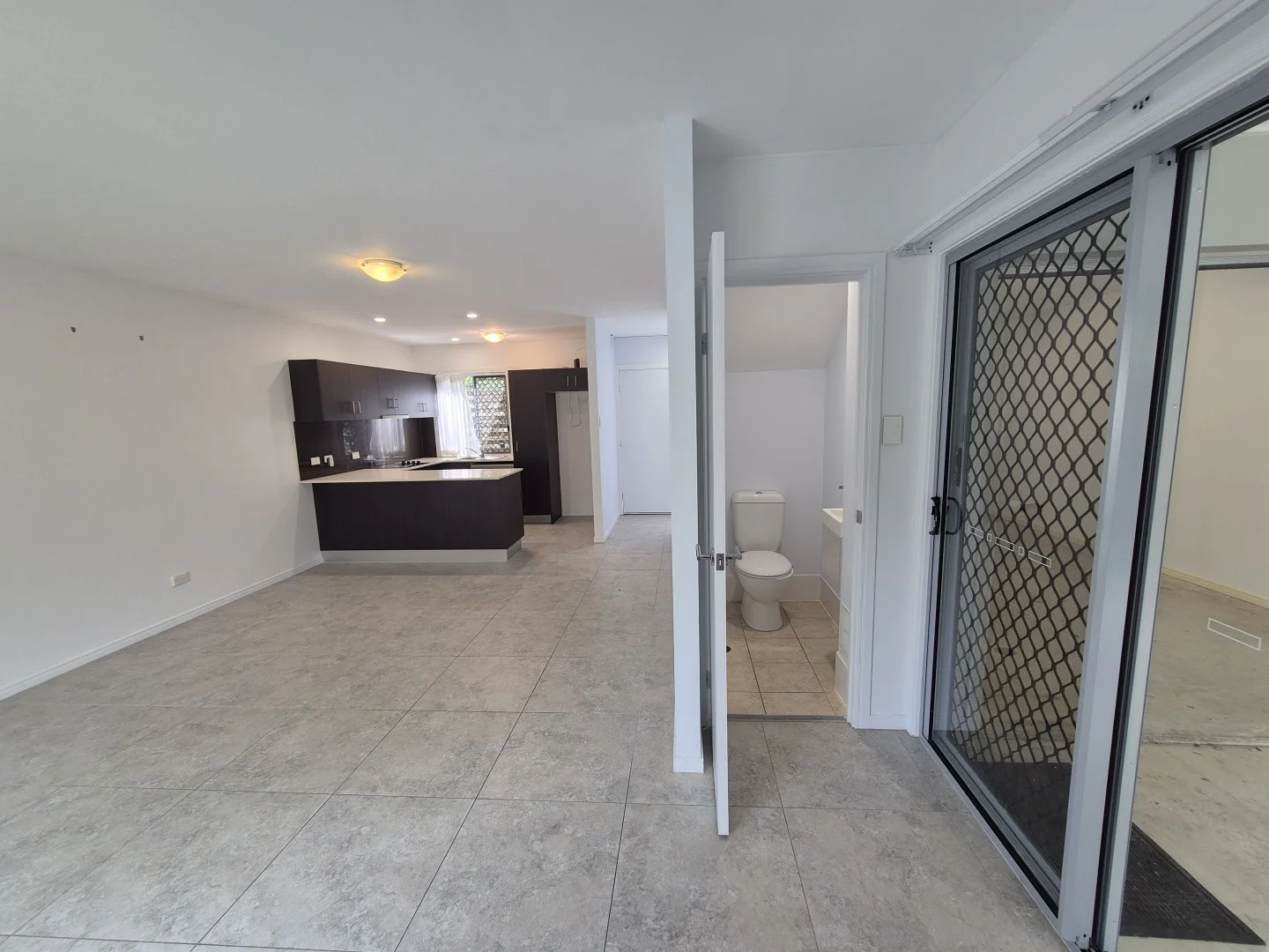 Additional image 4 of 5/13-17 Caroline Street, Woody Point QLD 4019