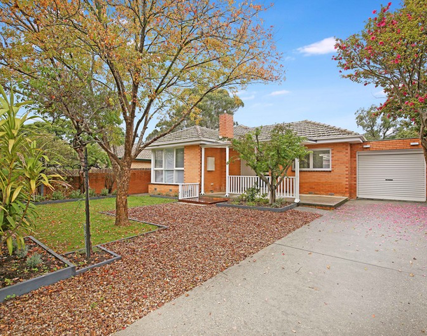 4A Dickson Crescent, Ringwood North VIC 3134