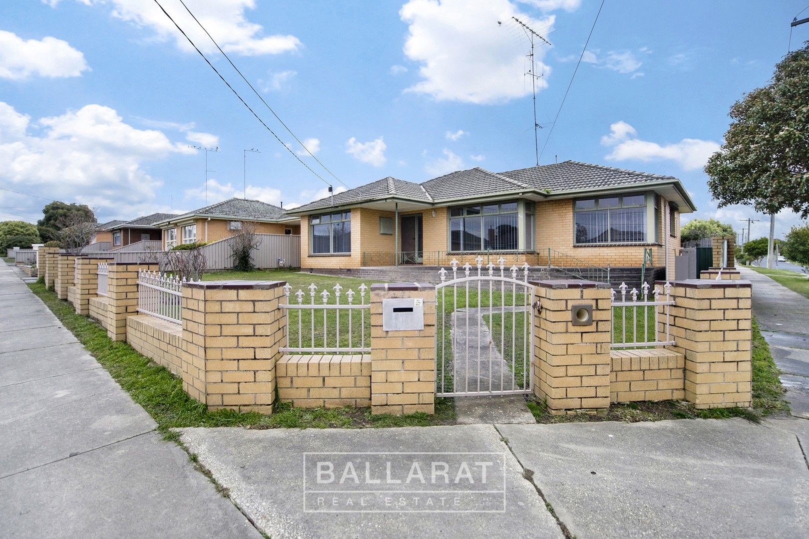 49 Harold Street, Wendouree VIC 3355