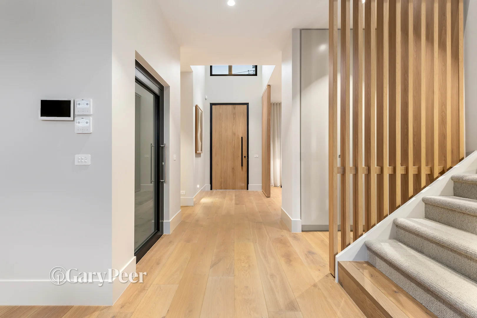 Additional image 9 of 2b Tennyson Avenue, Caulfield North VIC 3161