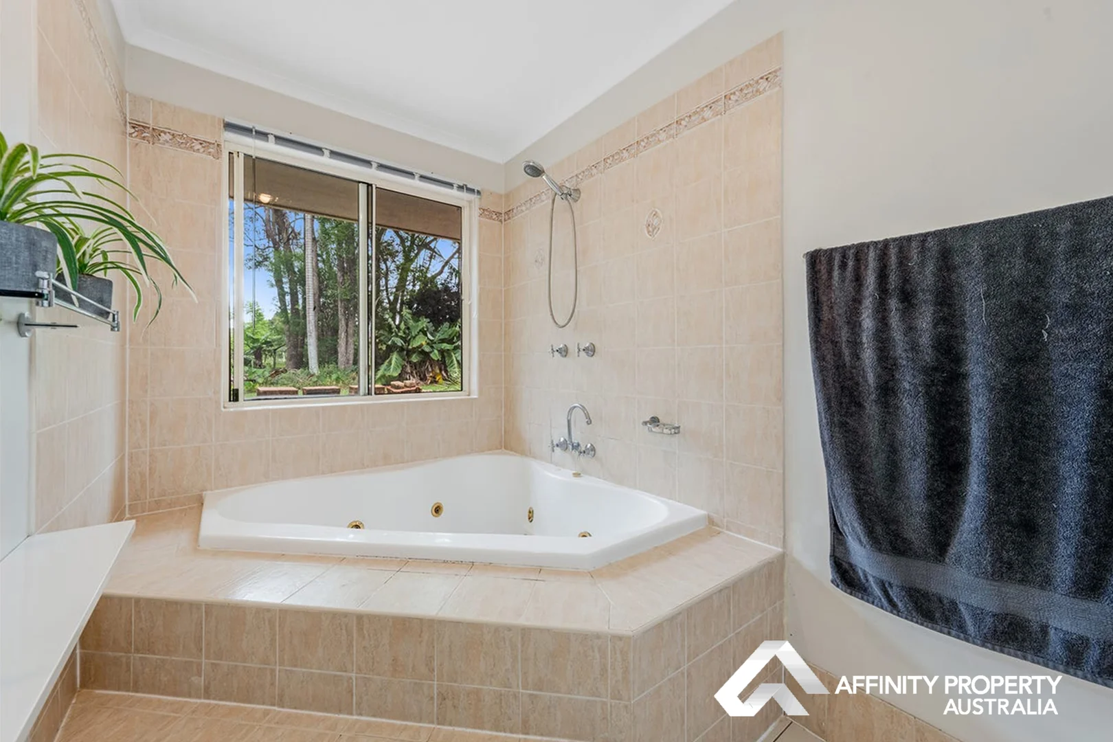 Additional image 6 of 29-33 Kirrang Dr, Elimbah QLD 4516