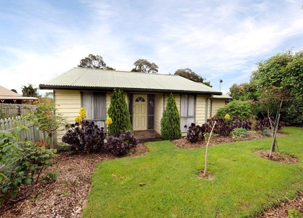 6 Moore Street, Ferntree Gully VIC 3156