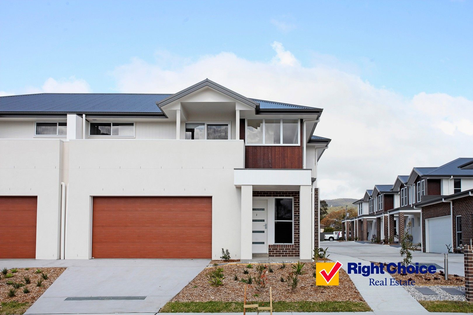 3 bedrooms Townhouse in 2/36 Taylor Road ALBION PARK NSW, 2527