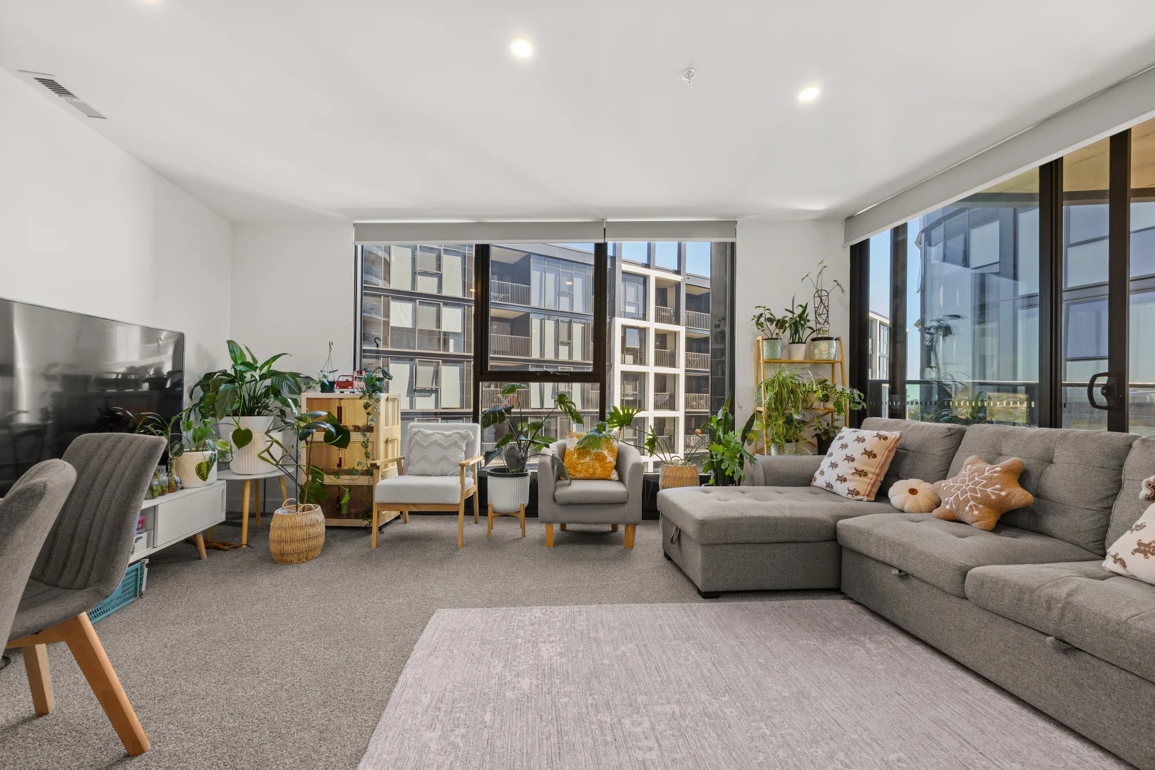 Additional image 12 of 1015/6 Furzer Street, Phillip ACT 2606