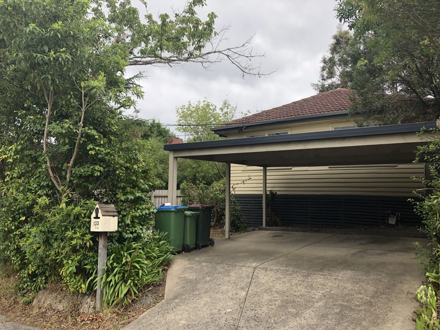 3 bedrooms House in 135 Bedford Road RINGWOOD EAST VIC, 3135