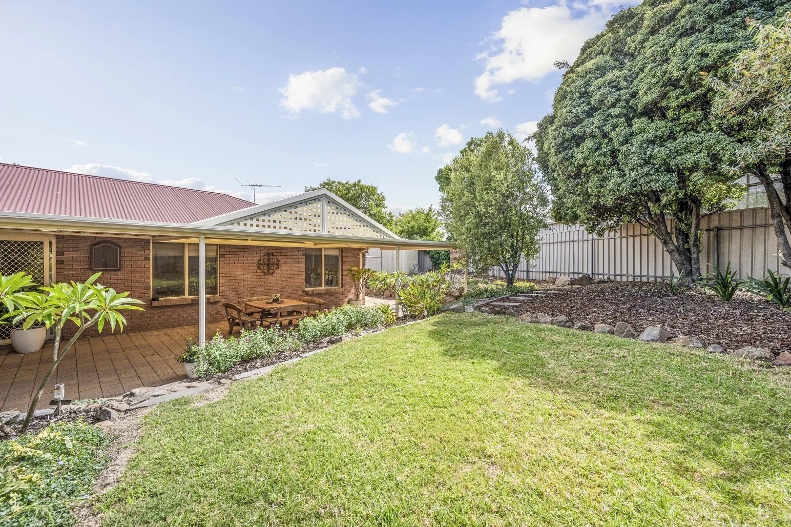 Additional image 25 of 2 The Crescent, Seaford Rise SA 5169