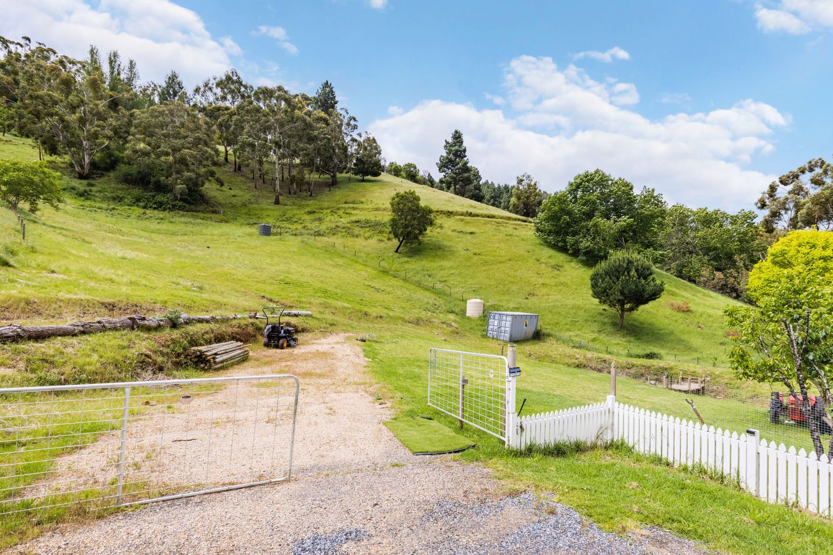 226 Corkscrew Road, Montacute SA 5134, Image 2