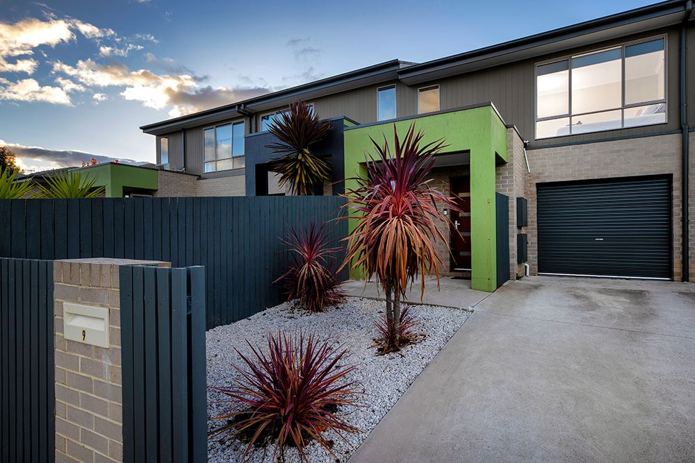 9 Lambrick Lane, Casey ACT 2913, Image 0