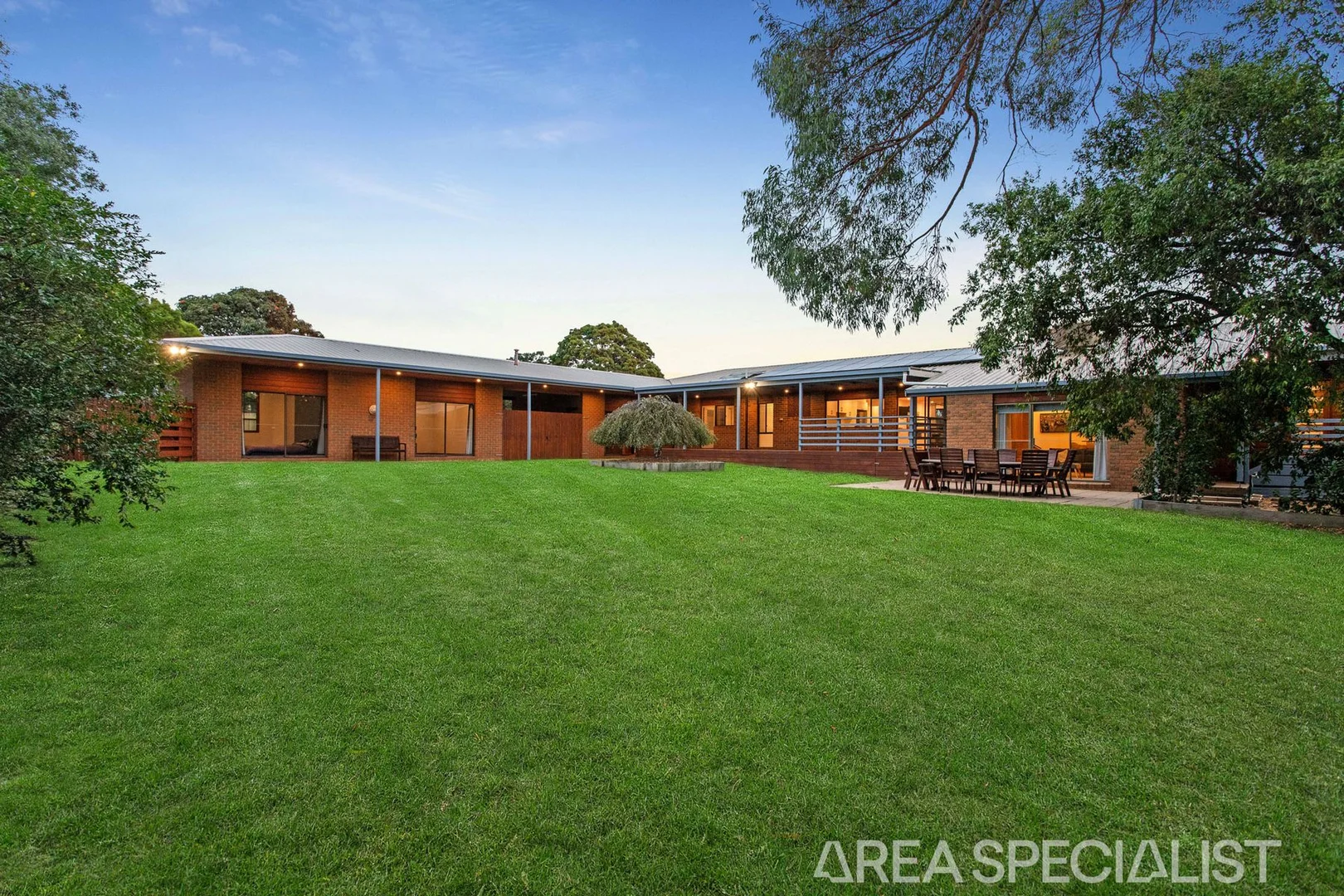 Additional image 26 of 35 Yarralumla Drive, Langwarrin VIC 3910