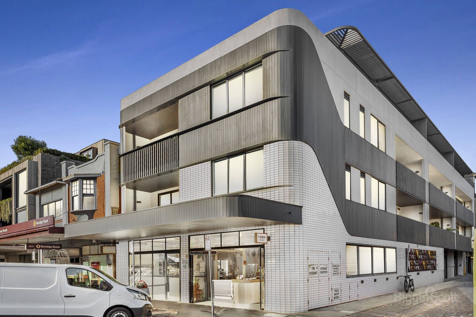 2 bedrooms Apartment / Unit / Flat in 303/138 Ormond Road ELWOOD VIC, 3184